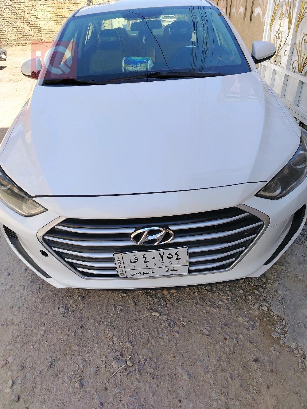 هیوندای ئەلەنترا
